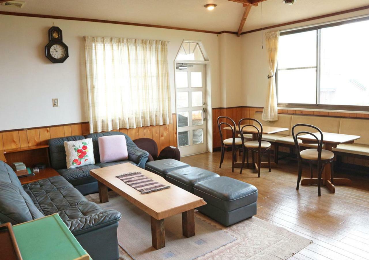 Azumino Pension Wing Екстер'єр фото